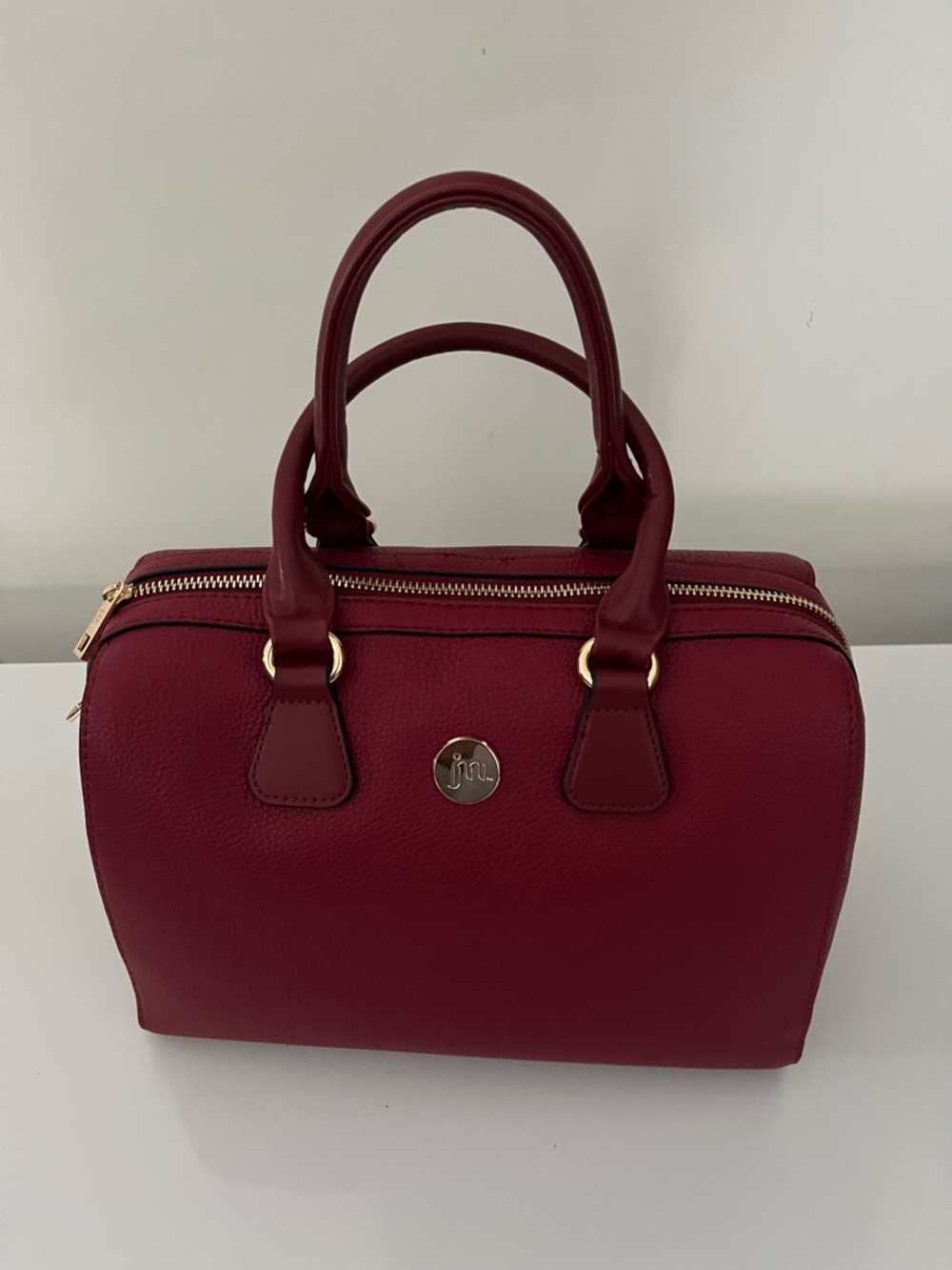 Women's Structured Top-Handle Bag in Deep Wine